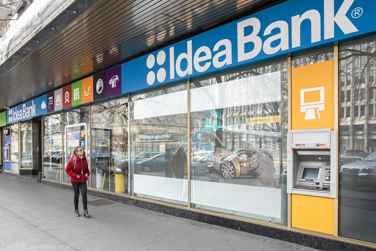 Placówka Idea Banku - głównego oferenta obligacji GetBack